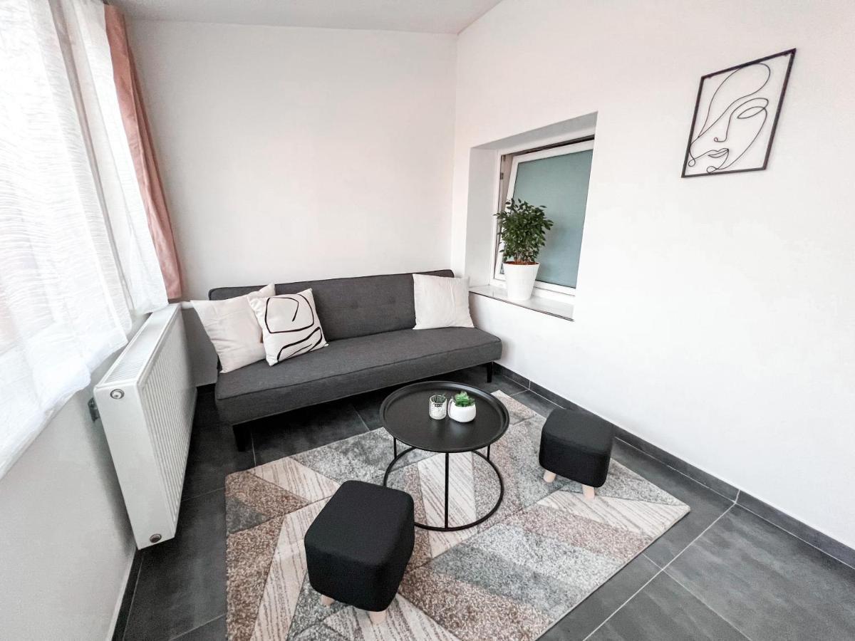 Williams Apartments Prag Exterior foto