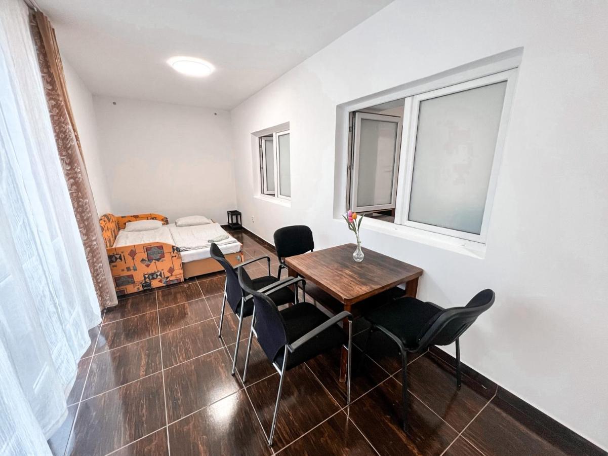 Williams Apartments Prag Exterior foto